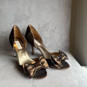 Badgley Mischka Bronze Heels with Bow